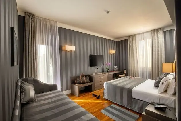 Stüdyo Süit, Teras