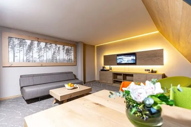 Deluxe Üç Kişilik Oda