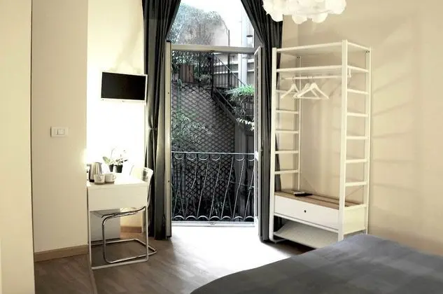 Comfort Tek Büyük Yataklı Oda