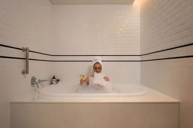 Junior Süit (with Two Double Beds)
