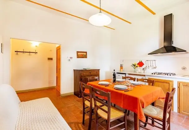 Standard Apart Daire, 2 Çift Kişilik Yatak, Bahçeli (Montignano with shared pool)