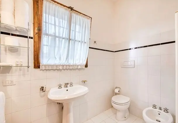 Standard Apart Daire, 2 Çift Kişilik Yatak, Bahçeli (Montignano with shared pool)