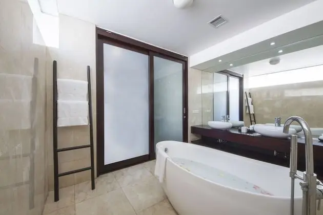 Süit (Garden Pool)