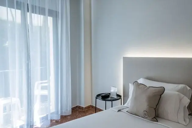 Economy Tek Büyük Yataklı Oda