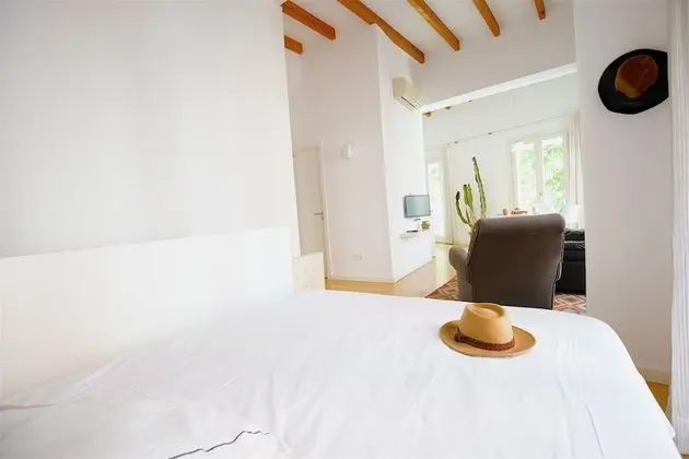 Stüdyo, Balkon