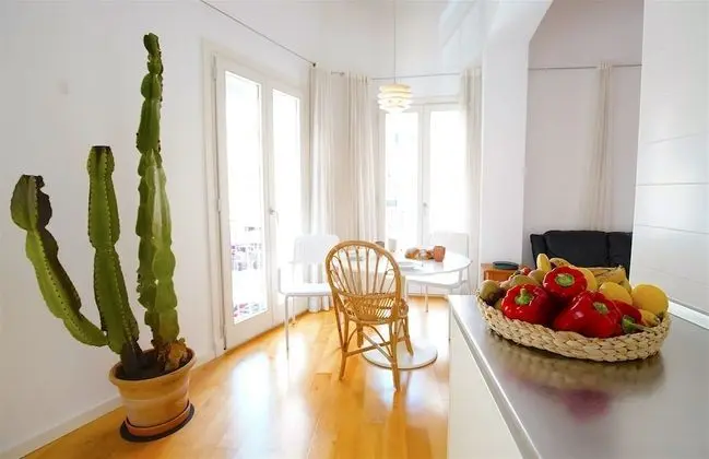 Stüdyo, Balkon