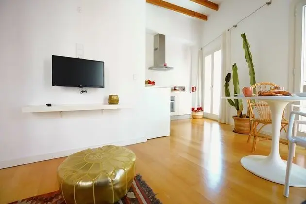 Stüdyo, Balkon