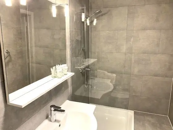 Standard Üç Kişilik Oda