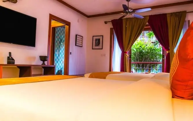 Deluxe Tek Büyük veya İki Ayrı Yataklı Oda, Bahçe Manzaralı