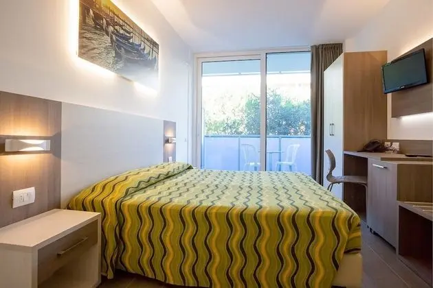 Tek Büyük Yataklı Oda, 1 Büyük (Queen) Boy Yatak