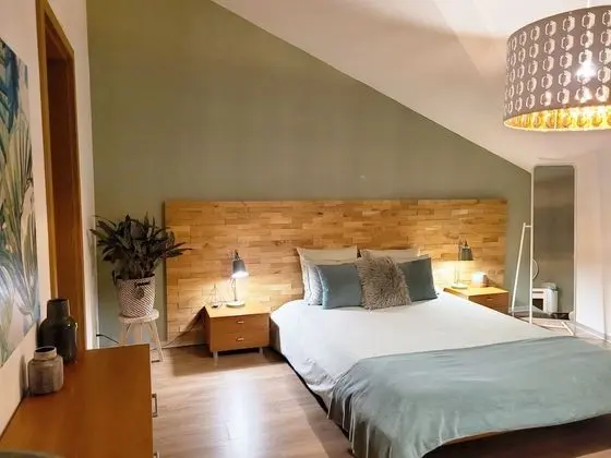 Luxury Ev, 3 Yatak Odası, Göl Manzaralı, Bahçeli