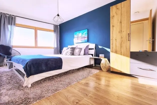 Luxury Ev, 3 Yatak Odası, Göl Manzaralı, Bahçeli