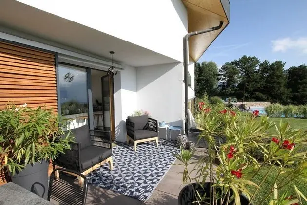 Luxury Ev, 3 Yatak Odası, Göl Manzaralı, Bahçeli