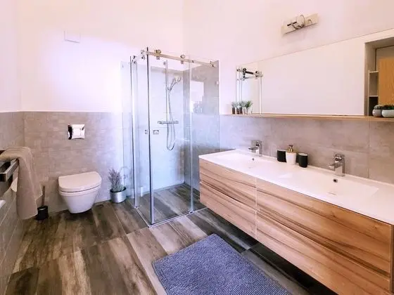 Luxury Ev, 3 Yatak Odası, Göl Manzaralı, Bahçeli