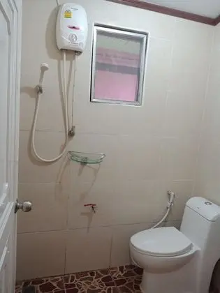 Superior İki Ayrı Yataklı Oda (Pool Access)