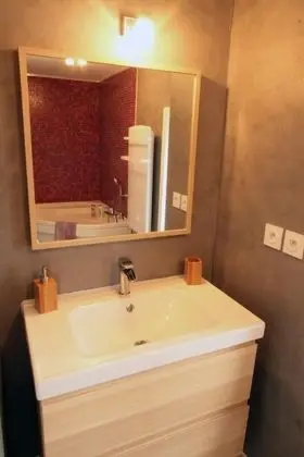 Tek Büyük Yataklı Oda, Bahçe Manzaralı