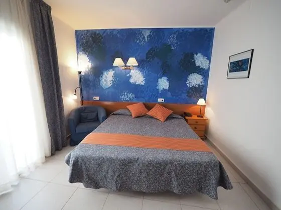 Tek Büyük Yataklı Oda, Balkon