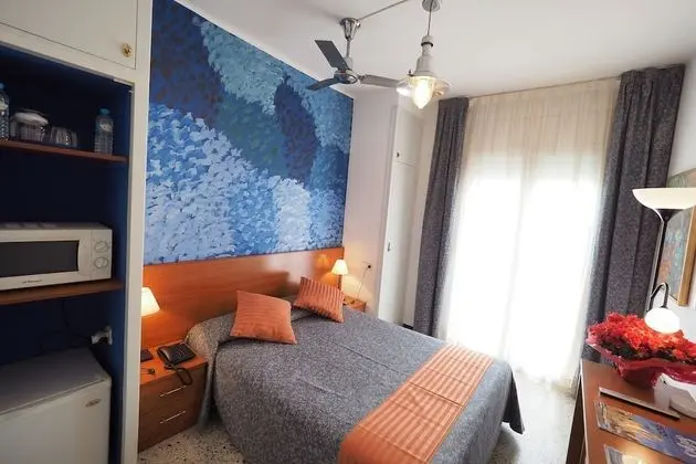 Tek Büyük Yataklı Oda, Balkon
