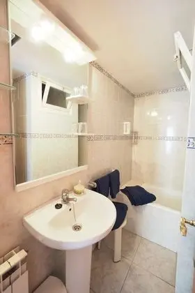 Tek Büyük Yataklı Oda, Balkon
