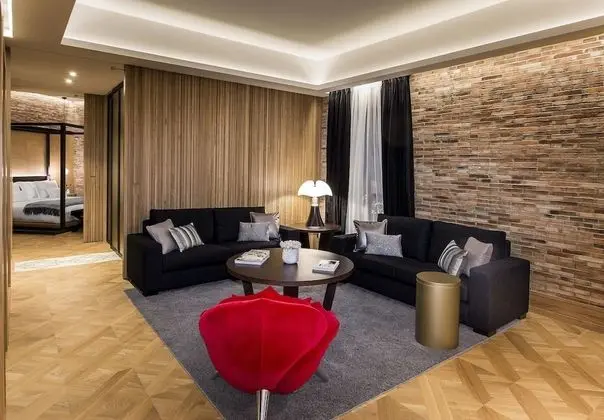 Suite Enric Batllo