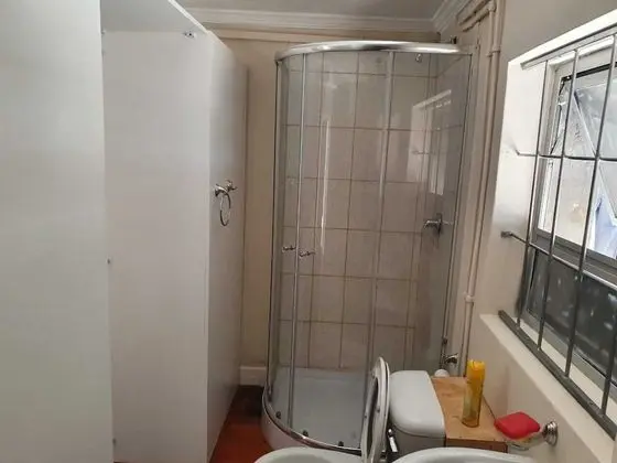 Standard Tek Büyük Yataklı Oda, Ortak Banyo