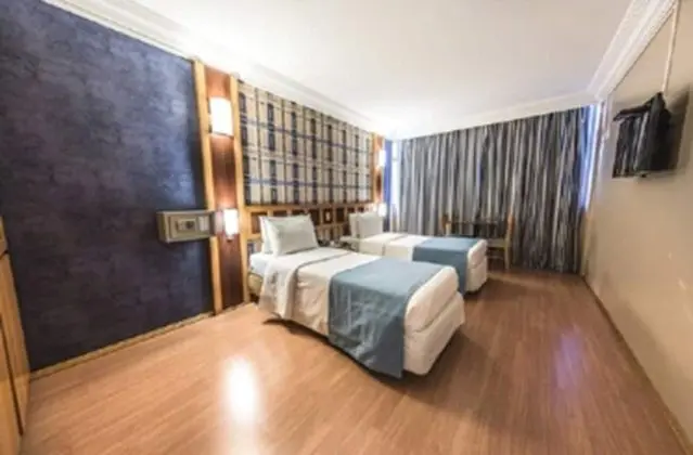 Deluxe İki Ayrı Yataklı Oda