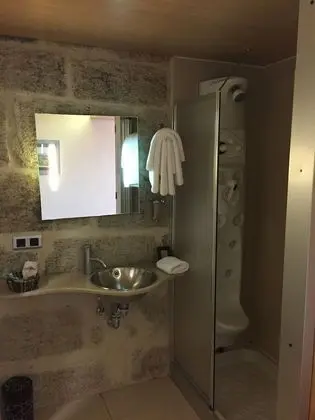 Tek Büyük veya İki Ayrı Yataklı Oda, Balkon