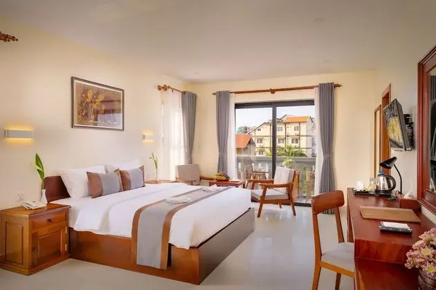 Deluxe Tek Büyük Yataklı Oda (Free one-way airport transfer)