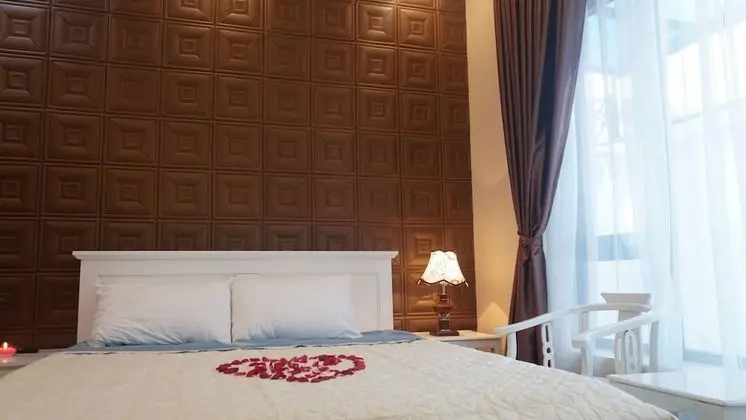 Tek Büyük Yataklı Oda