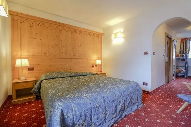 Classic Dört Kişilik Oda