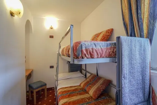 Classic Dört Kişilik Oda