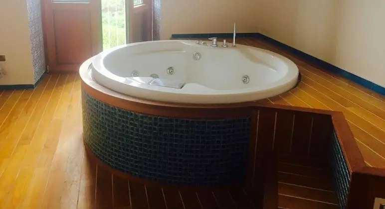 Deluxe Süit, Jakuzi, Deniz Manzaralı