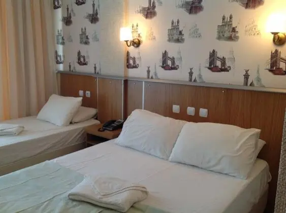 Triple, Şehir Manzaralı