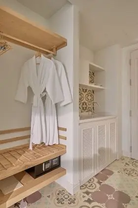 Deluxe Tek Büyük Yataklı Oda (Mood)