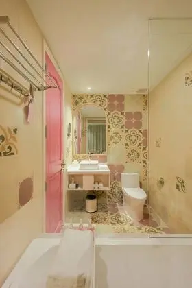 Deluxe Tek Büyük Yataklı Oda (Mood)