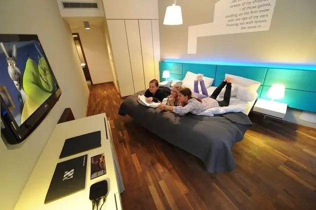 Superior Tek Büyük veya İki Ayrı Yataklı Oda