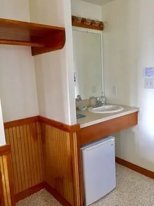 Standard Oda, Kısmi Deniz Manzarası