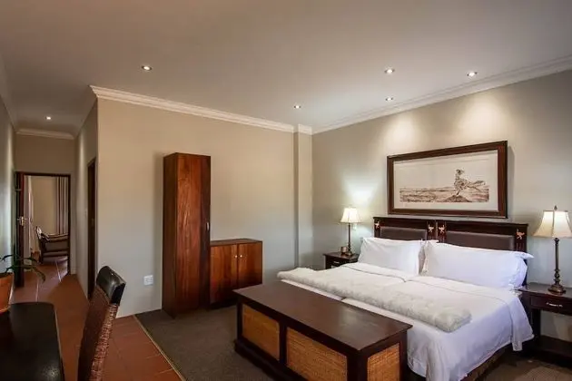 Luxury Tek Büyük Yataklı Oda