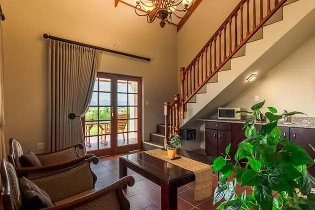 Luxury Tek Büyük Yataklı Oda