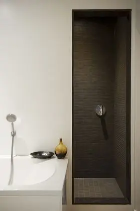 Süit, Nehir Manzaralı