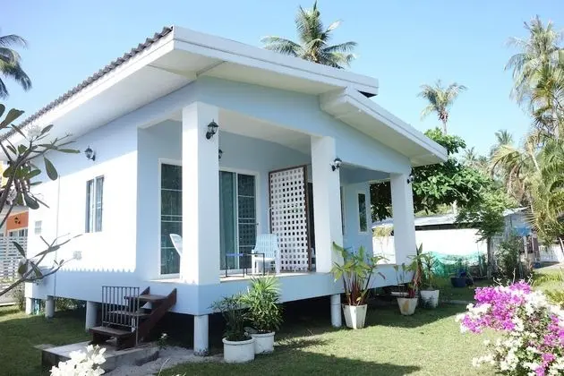Standard Bungalov, 1 En Büyük (King) Boy Yatak, Kısmi Deniz Manzaralı