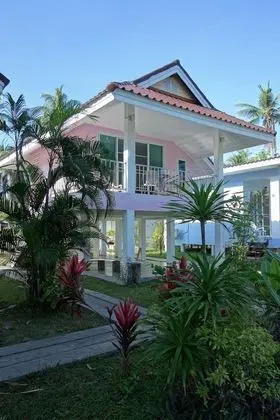 Superior Bungalov, Balkon, Kısmi Deniz Manzaralı