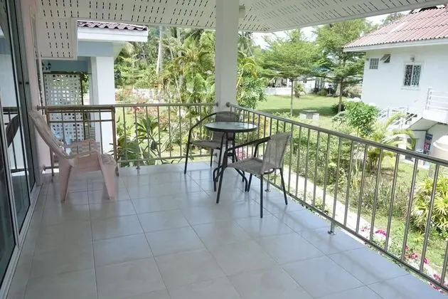 Superior Bungalov, Balkon, Kısmi Deniz Manzaralı