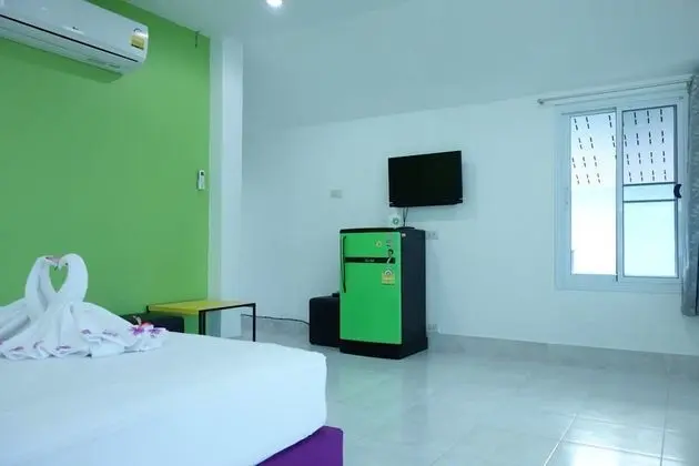 Superior Bungalov, Balkon, Kısmi Deniz Manzaralı