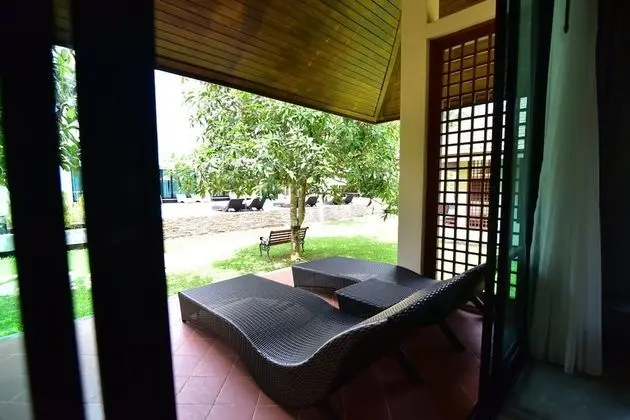 Pool View Villa