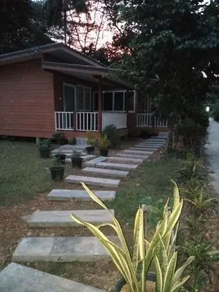 Basic Bungalov, 1 En Büyük (King) Boy Yatak
