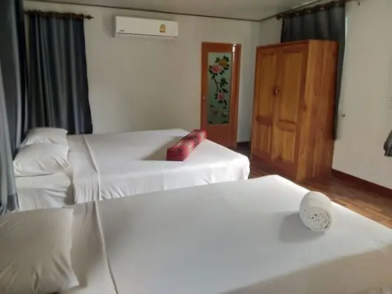 Üç Kişilik Oda