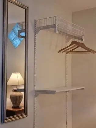 Queen Air Conditioning Room with Garden View