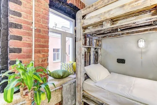 Ortak Ranzalı Oda, Sadece erkekler için (Bed in 8-Bed Dormitory)