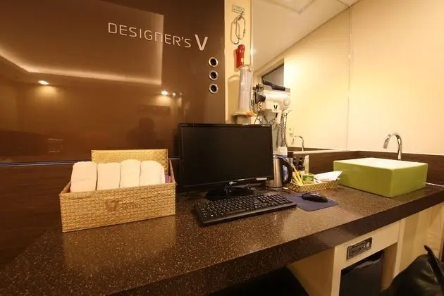 Business Tek Büyük Yataklı Oda
